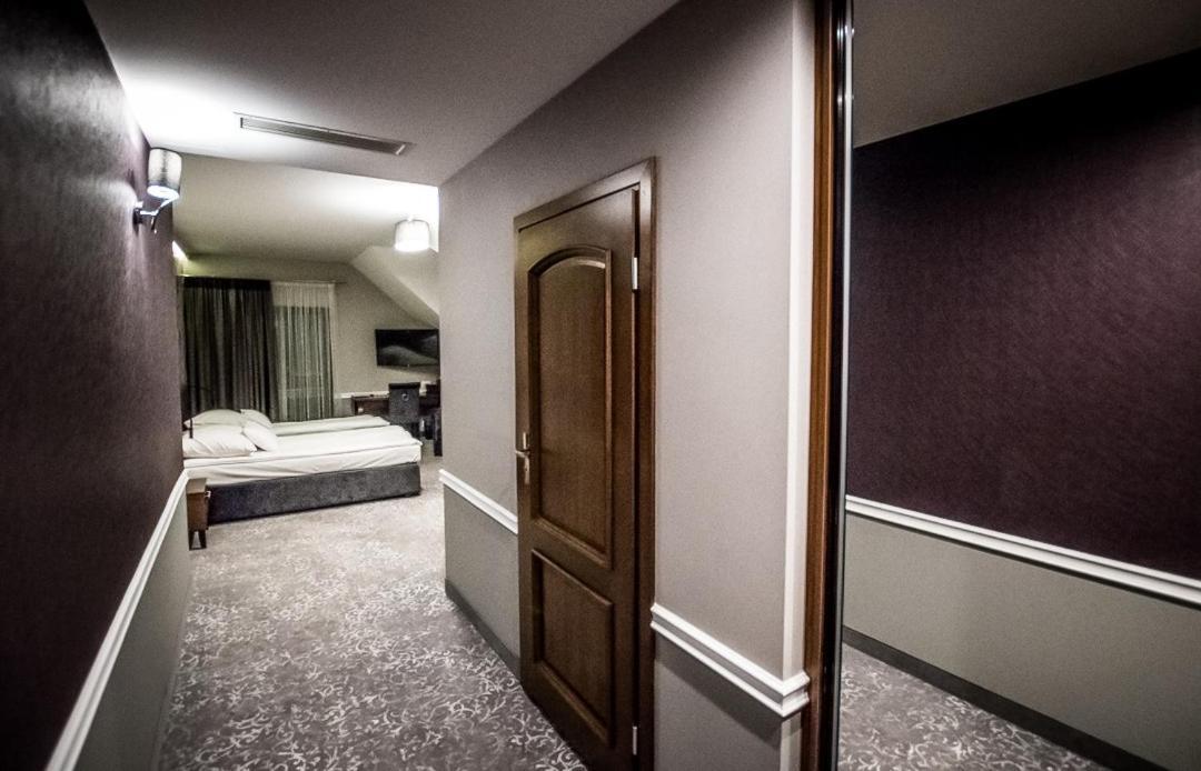 Hotel Palac Poledno Oda fotoğraf