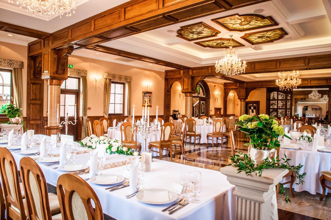 Hotel Palac Poledno Dış mekan fotoğraf