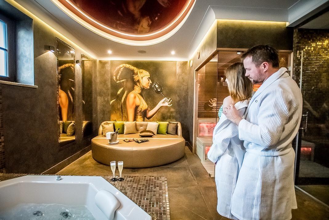 Hotel Palac Poledno Dış mekan fotoğraf